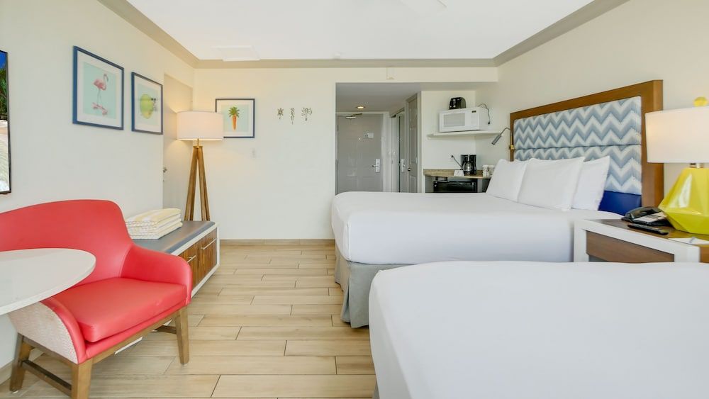 Bilmar Beach Resort Traditional Room, 2 Queen Beds, Refrigerator & Microwave, Beach View (Gulf Front) 4