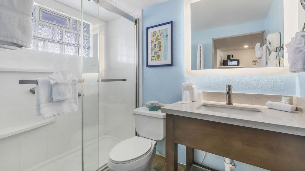 Bilmar Beach Resort Traditional Room, 2 Queen Beds, Refrigerator & Microwave, Beach View (Gulf Front) 15