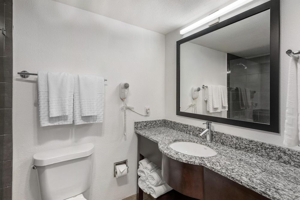 Suite, 2 Queen Beds, Non Smoking, Refrigerator & Microwave (Larger Room)