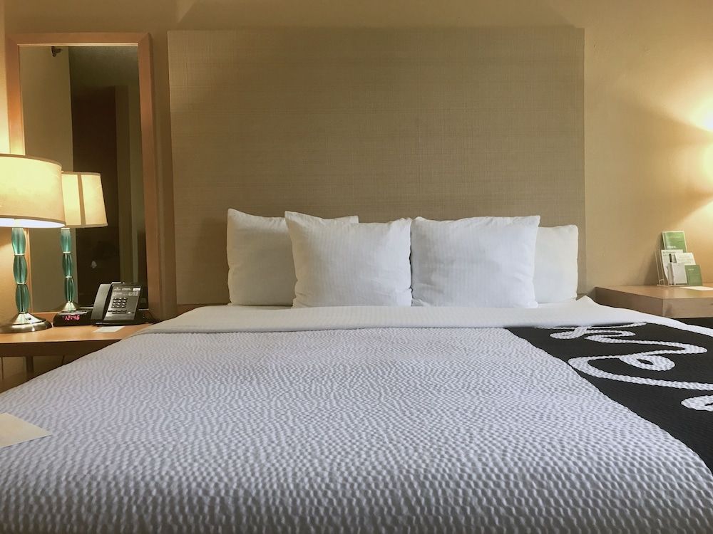 Executive Room, 1 King Bed, Non Smoking