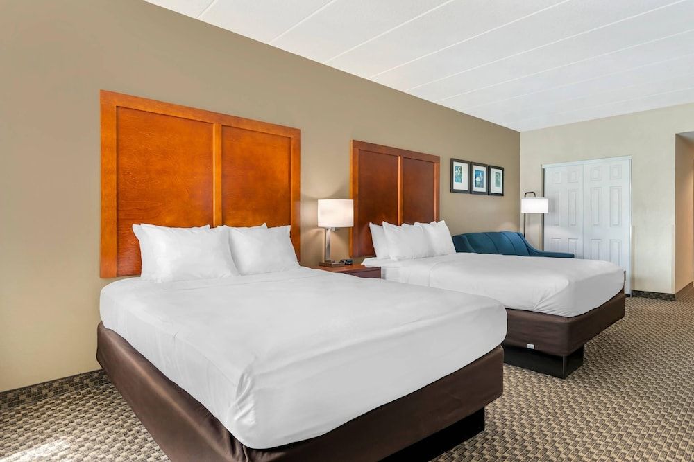 Suite, Multiple Beds, Accessible, Non Smoking