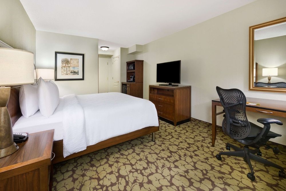 undefined Hilton Garden Inn Atlanta North/Alpharetta 6