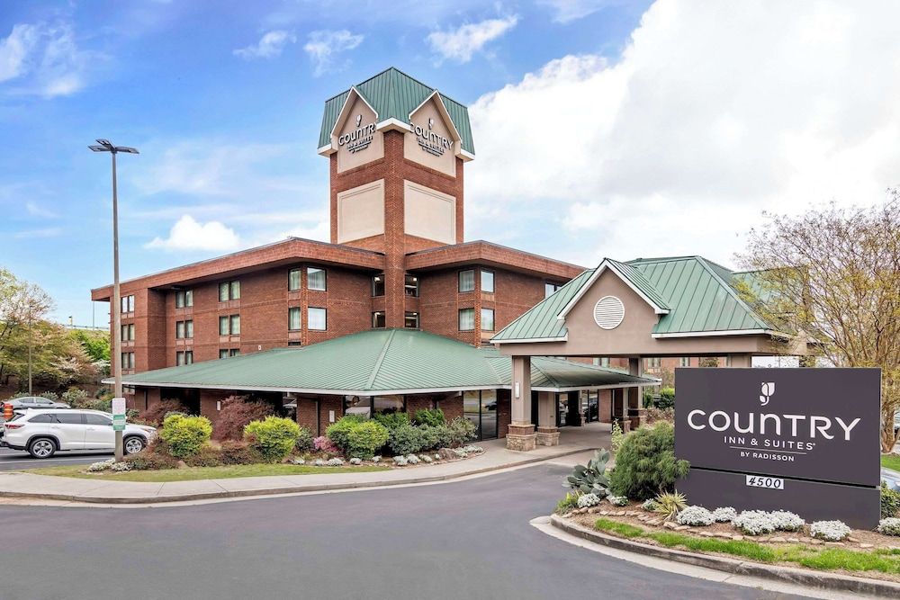 undefined Country Inn & Suites by Radisson, Atlanta Galleria/Ballpark, GA 6