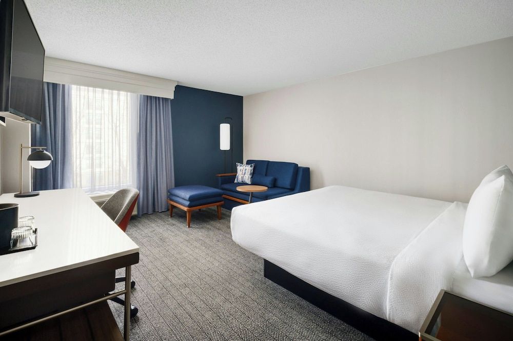 undefined Courtyard by Marriott Atlanta Buckhead 10