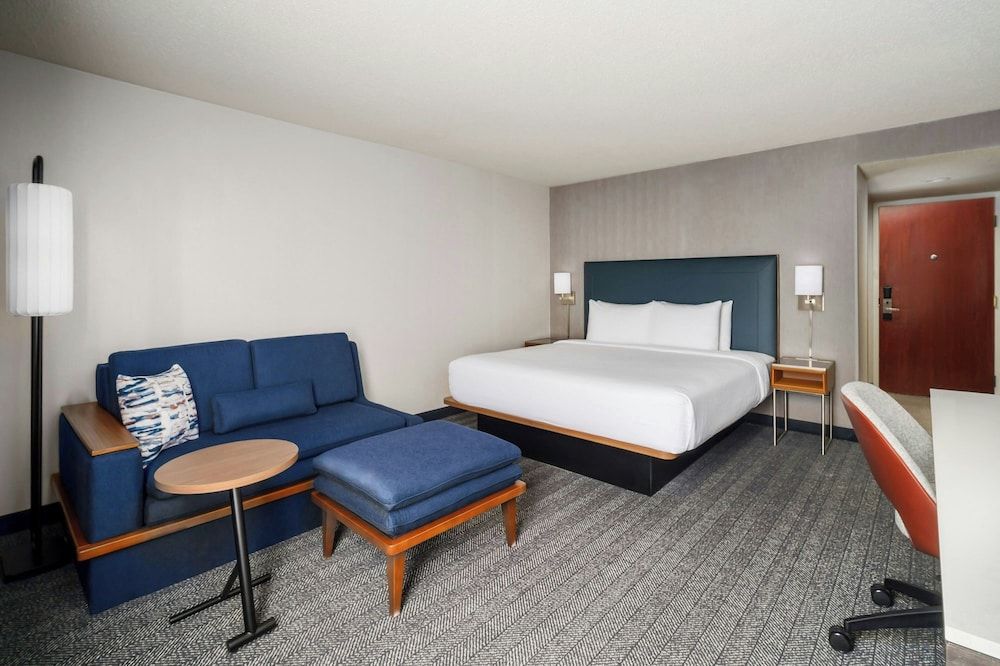 undefined Courtyard by Marriott Atlanta Buckhead 9