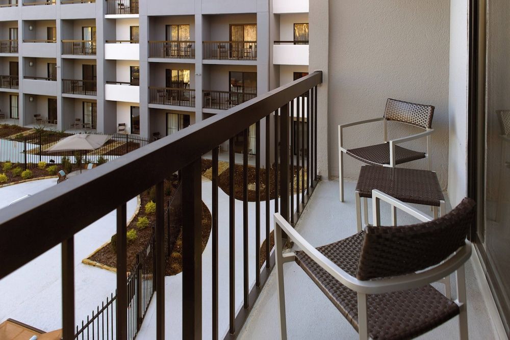 undefined Courtyard by Marriott Atlanta Perimeter Center 7