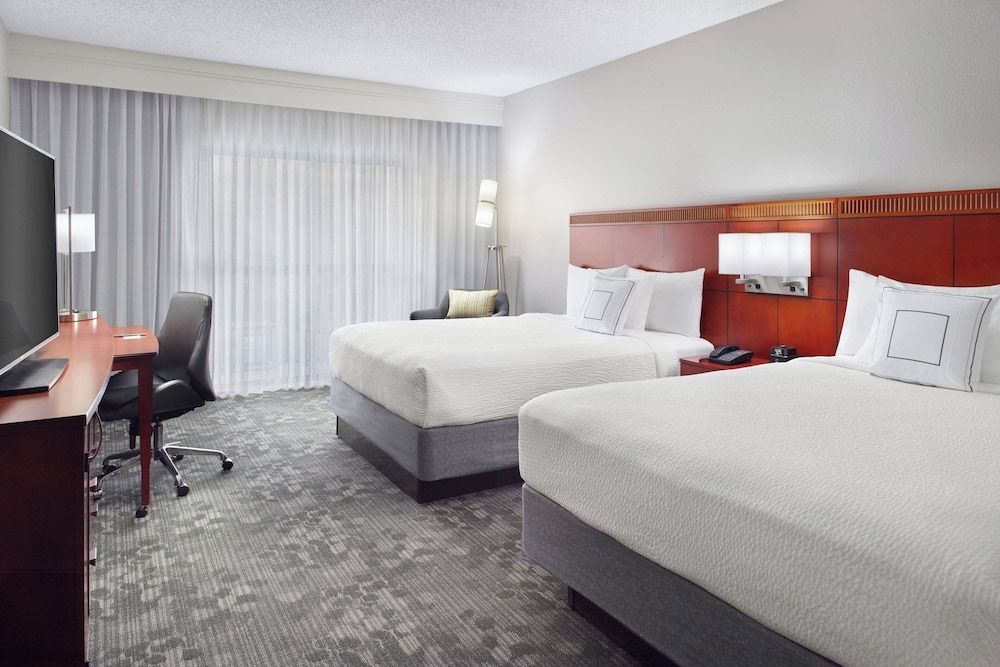 Room, 2 Queen Beds, Non Smoking