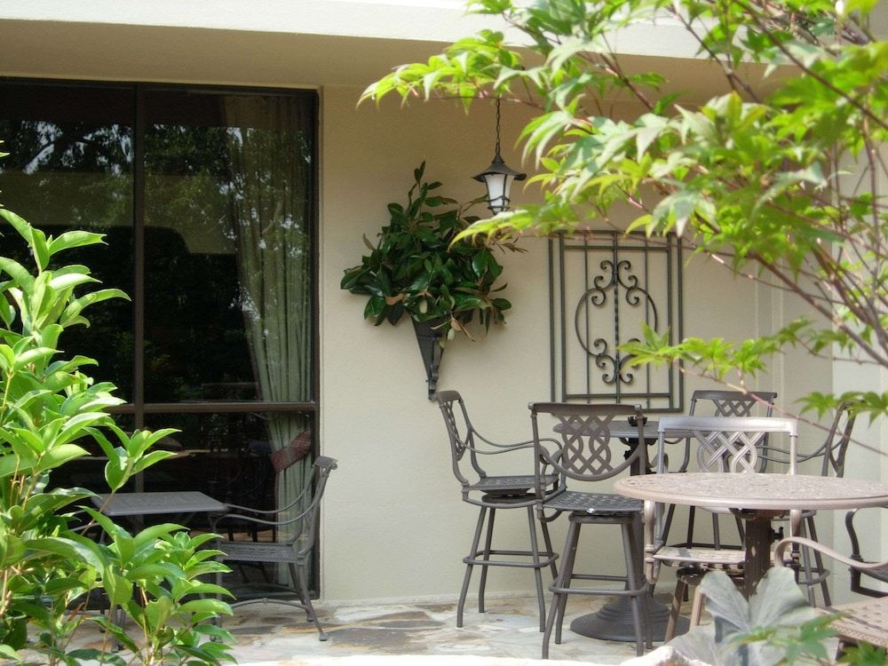 undefined Sonesta Atlanta Airport North 3