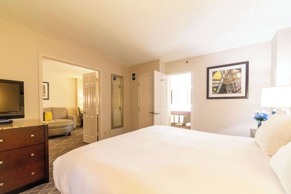 undefined Doubletree Suites by Hilton at The Battery Atlanta 5