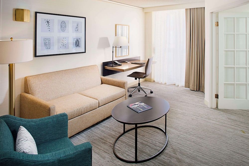 undefined Hilton Suites Atlanta Perimeter 8