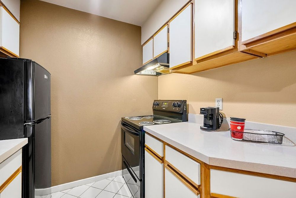 The 505 Collection Economy Triple Room, 2 Bedrooms 24