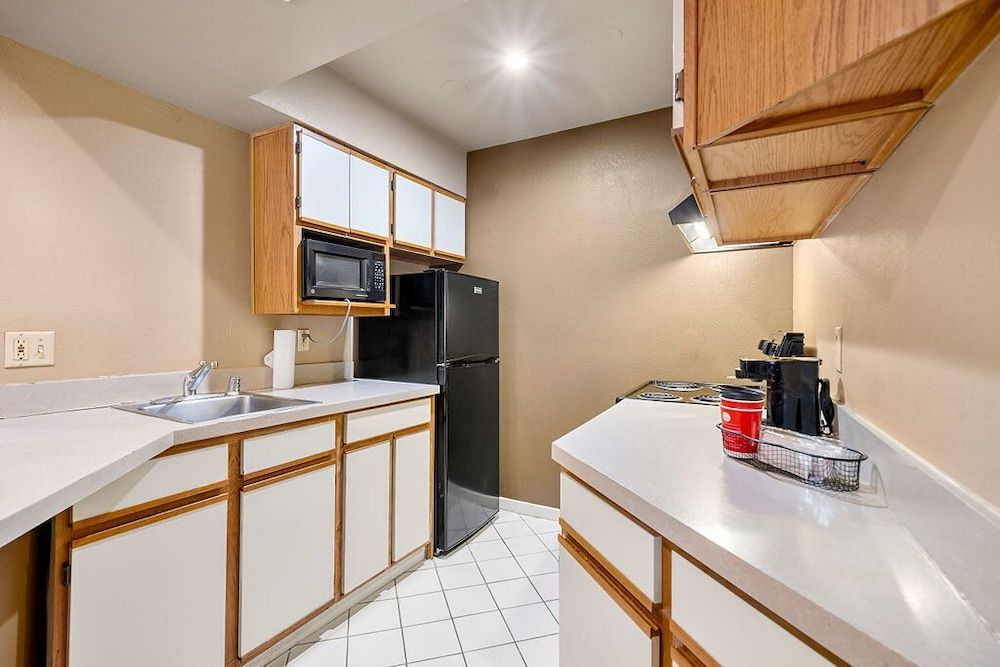 The 505 Collection Economy Triple Room, 2 Bedrooms 15