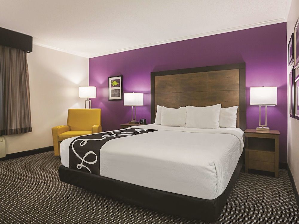 undefined La Quinta Inn & Suites by Wyndham Atlanta Midtown - Buckhead 5