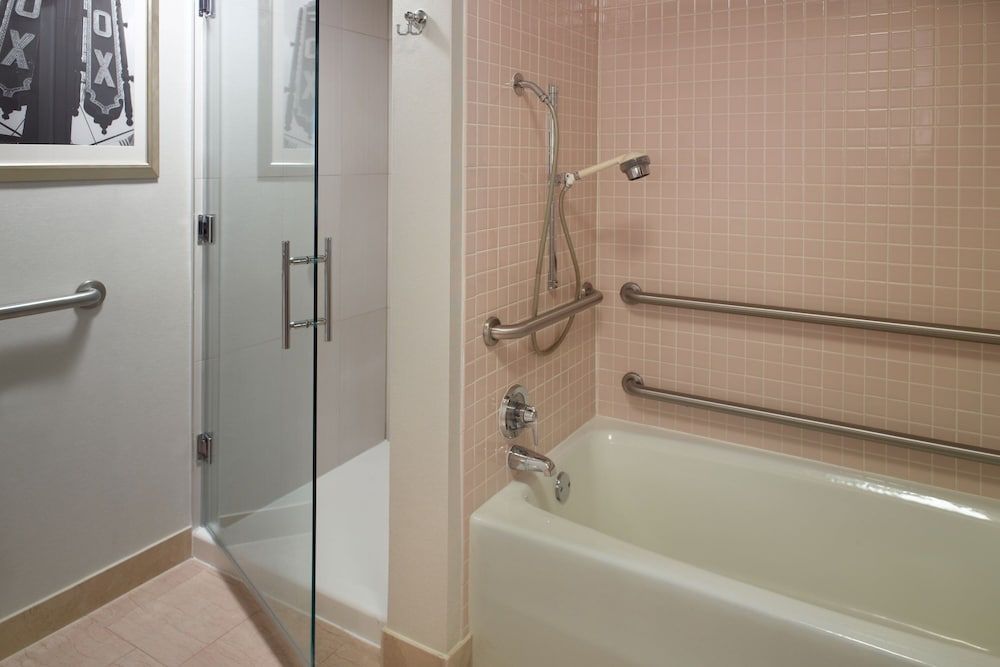 undefined Atlanta Marriott Suites Midtown 10