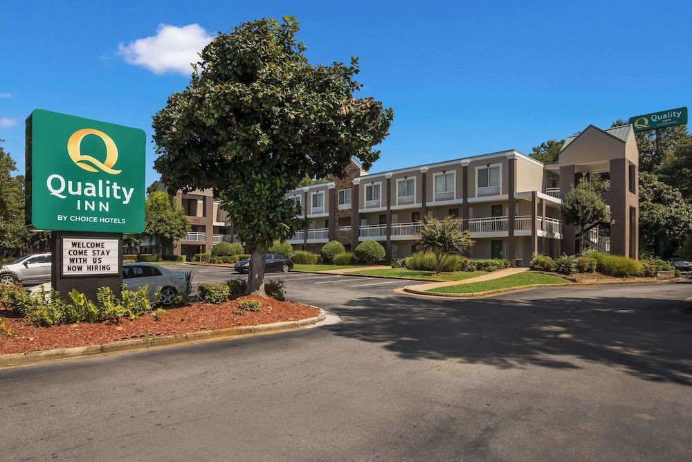 undefined Quality Inn Atlanta Northlake 4