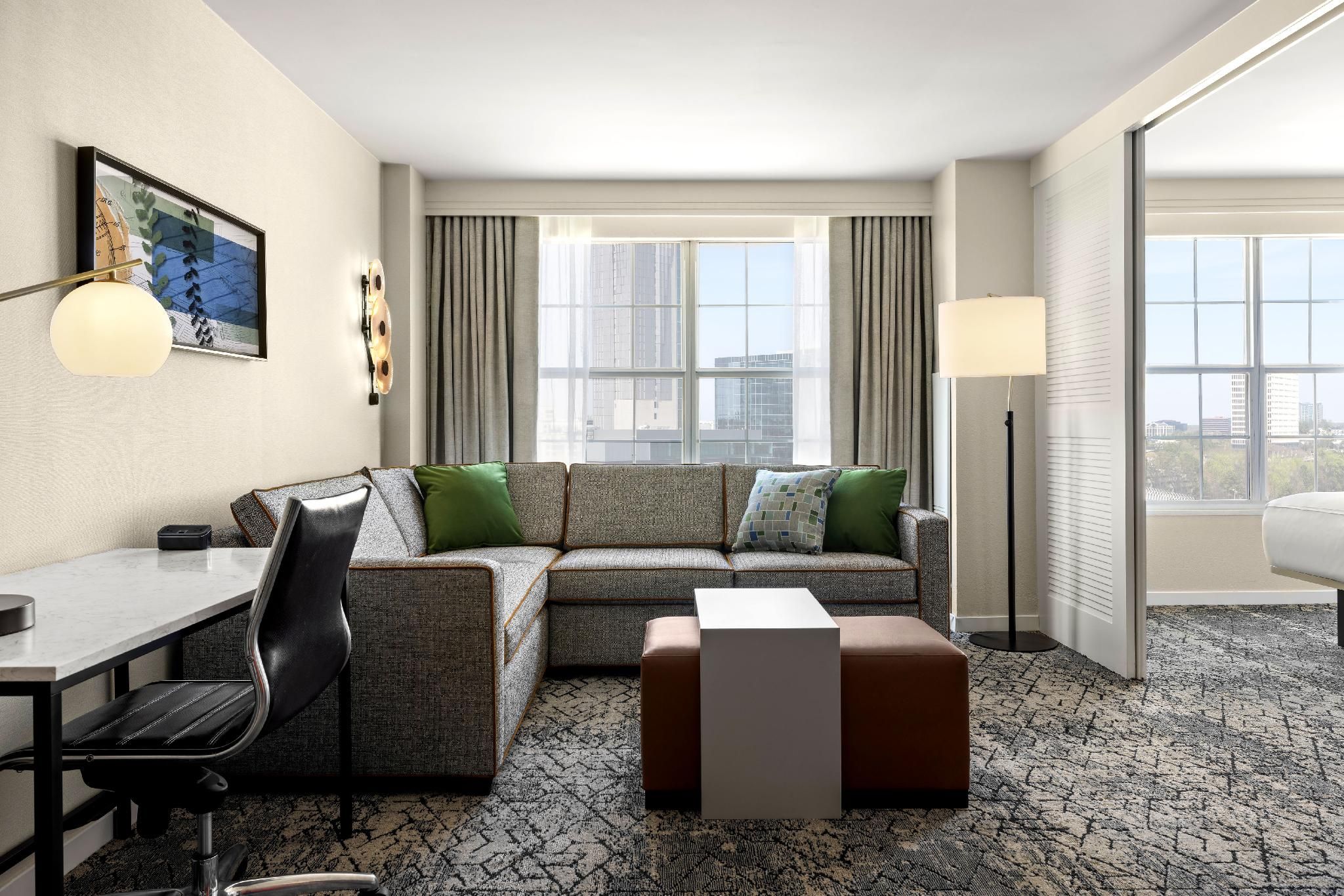 undefined Sheraton Suites Galleria-Atlanta 9