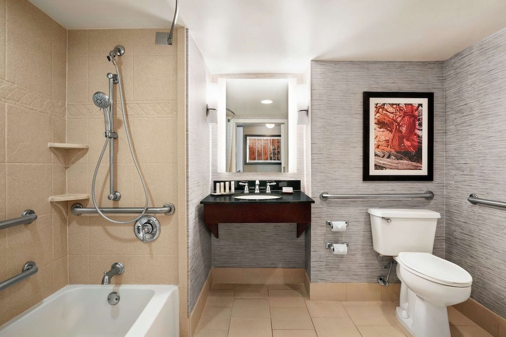 undefined Embassy Suites by Hilton Brunswick 9