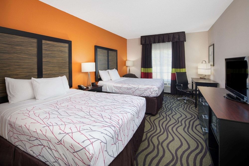 Room, 2 Queen Beds