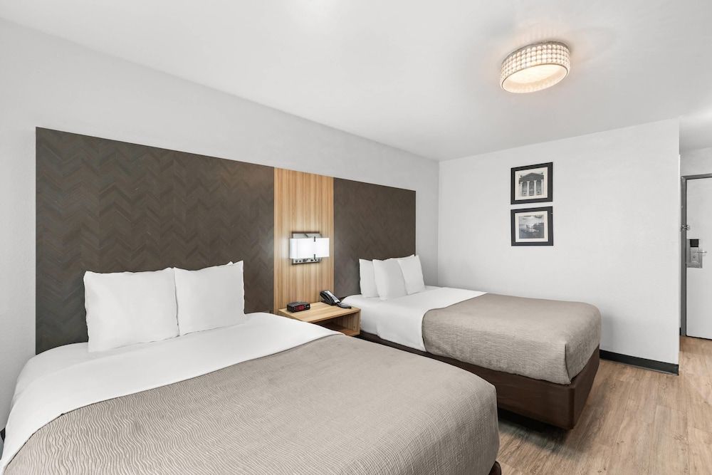 Standard Room, 2 Double Beds, Non Smoking