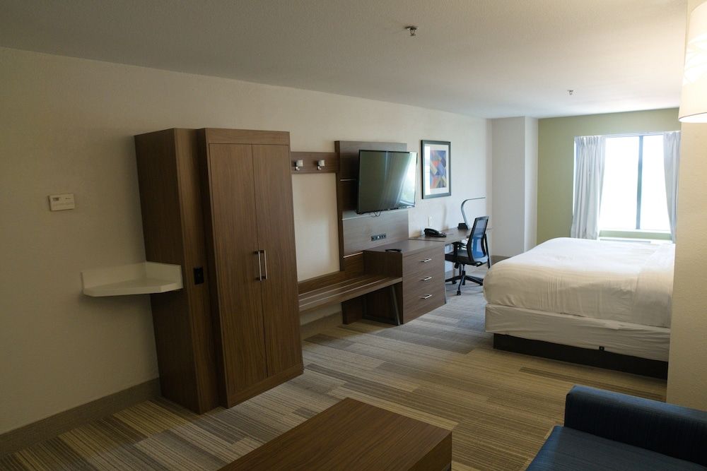 Suite, 1 King Bed