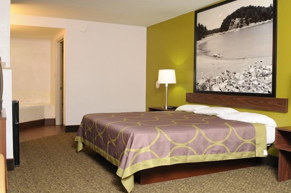Studio Suite, 1 King Bed, Non Smoking