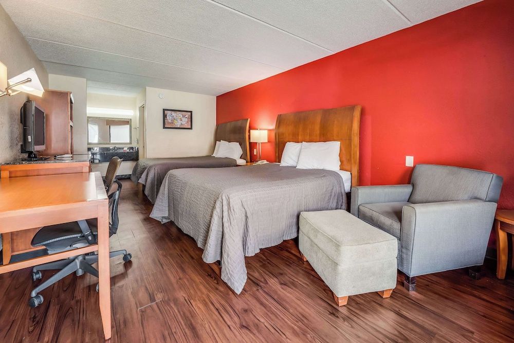 Standard Room, 2 Queen Beds, Smoking