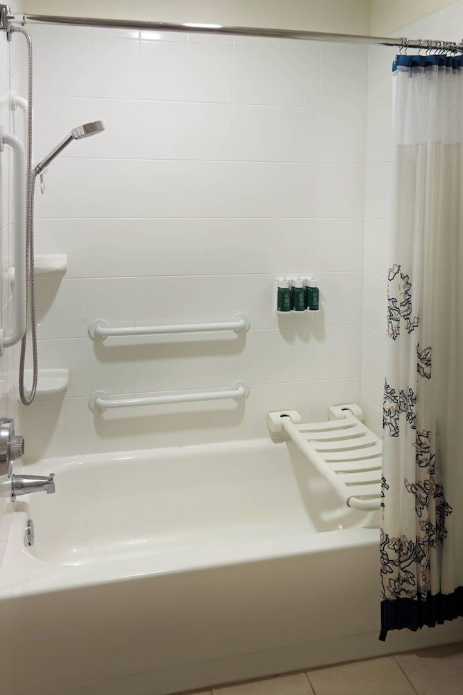 Residence Inn by Marriott Atlanta Airport North/Virginia Ave Suite, 2 Bedrooms 5