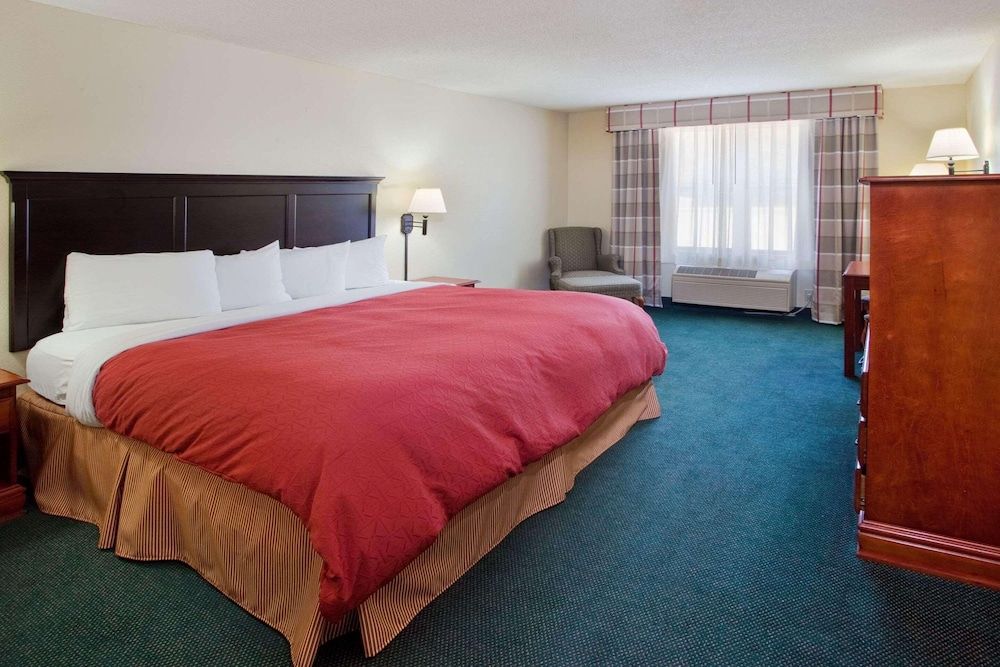 Room, 1 King Bed, Accessible, Non Smoking