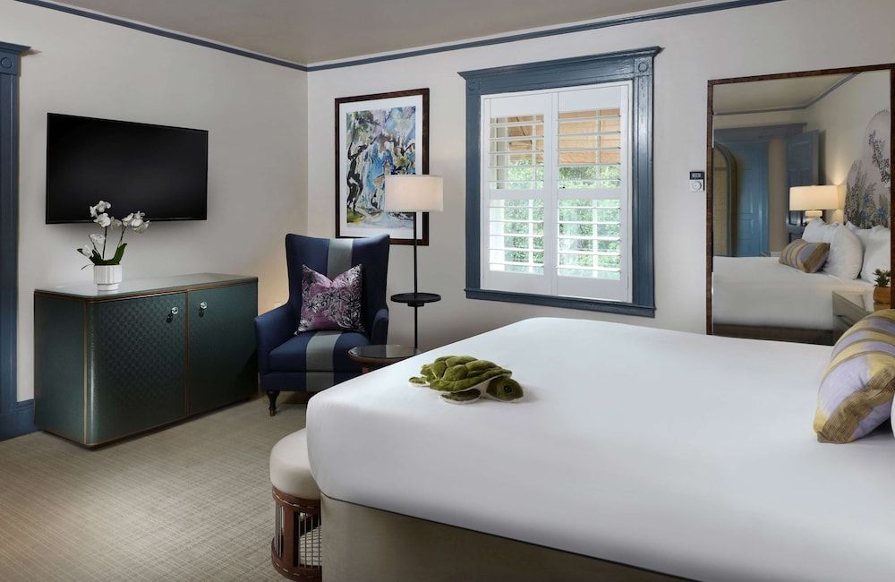 Club Room, 1 King Bed (Clubhouse)