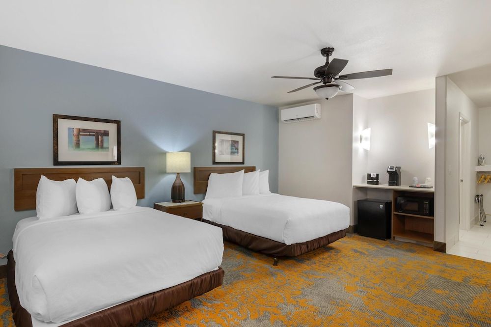 Standard Room, 2 Double Beds, Accessible, Non Smoking