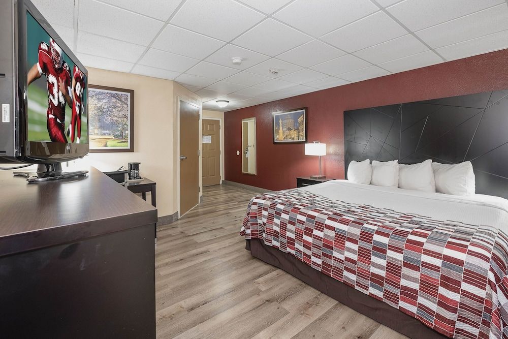 Superior Room, 1 King Bed, Accessible, Non Smoking