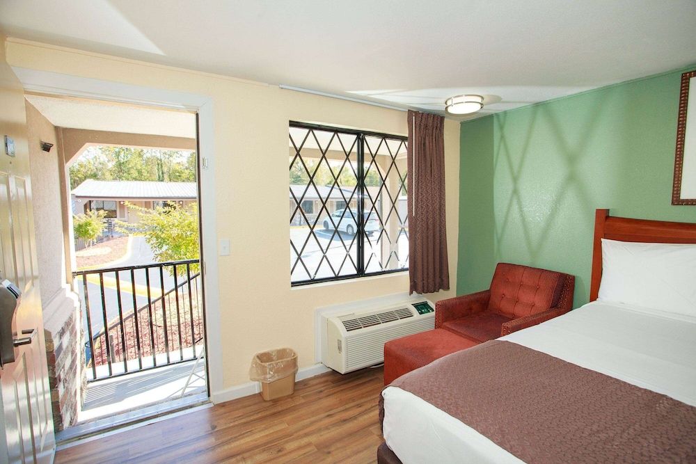 Room, 2 Queen Beds, Non Smoking