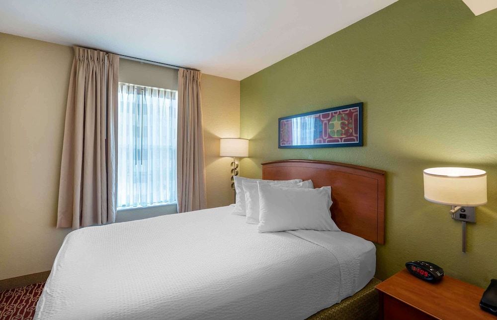 Extended Stay America Suites Atlanta Norcross Peachtree Corn Premium Studio, Non Smoking, Refrigerator & Microwave