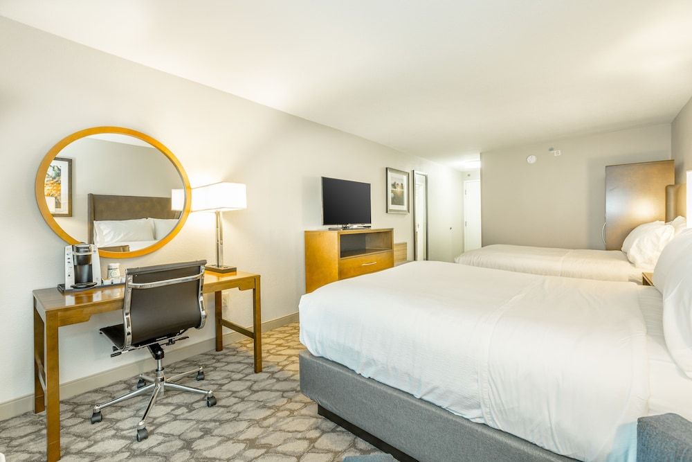 Standard Room, 2 Double Beds