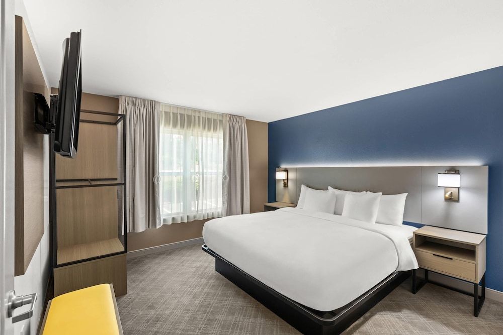 Suite, 1 Bedroom, Accessible, Non Smoking