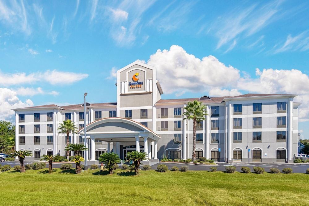 Comfort Suites Savannah Gateway I-95