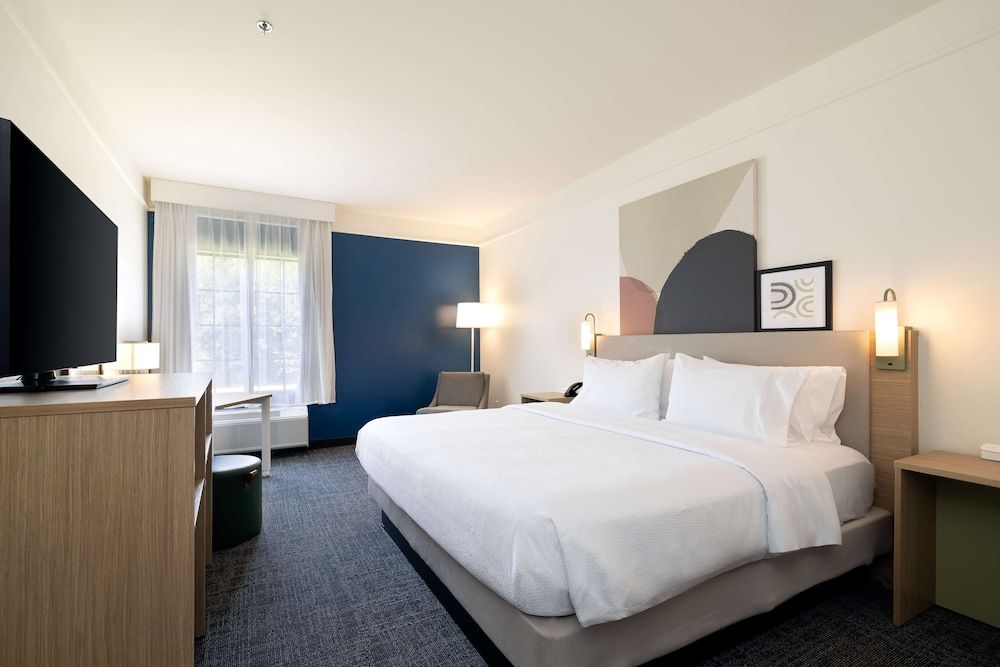 undefined Spark by Hilton Savannah Airport 4