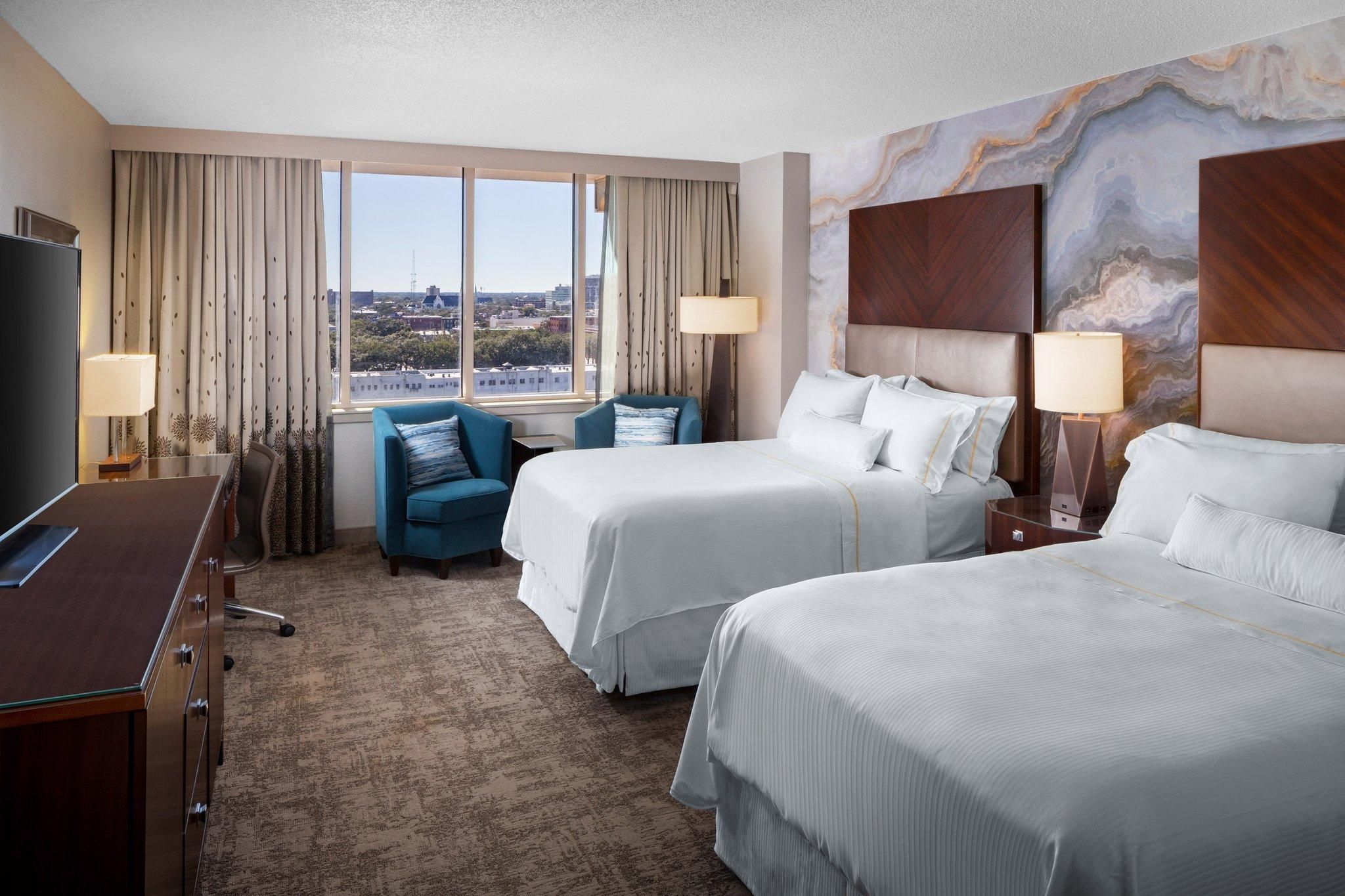 Guest room, 2 Double, Savannah view, River view