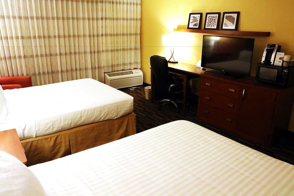 Standard Room, 2 Queen Beds