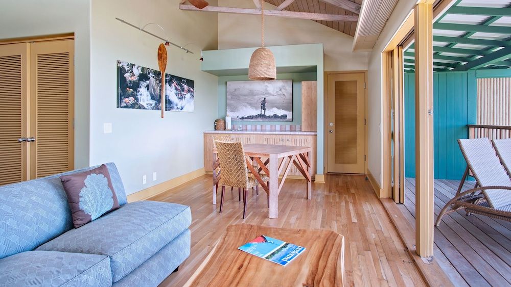 Bungalow, 1 King Bed, Oceanfront