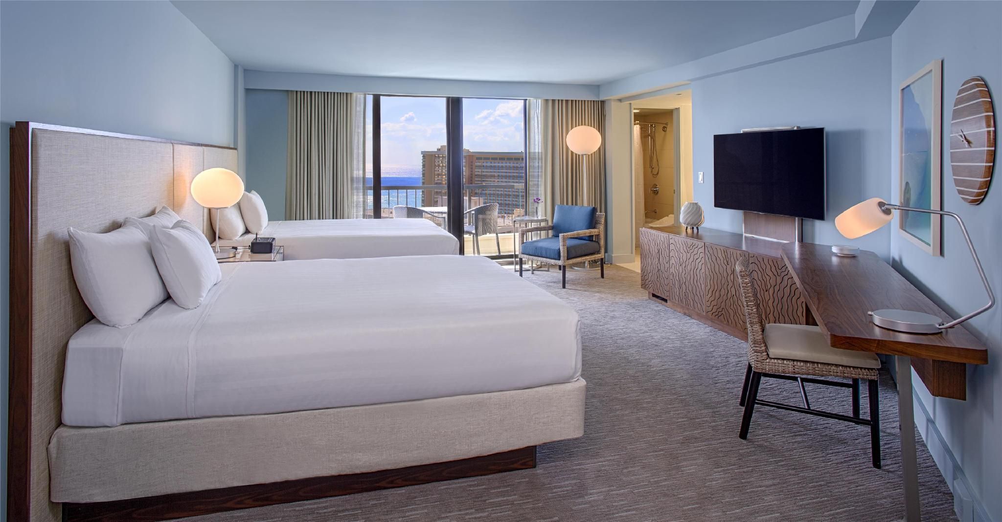 2 Queen Beds With Ocean View
