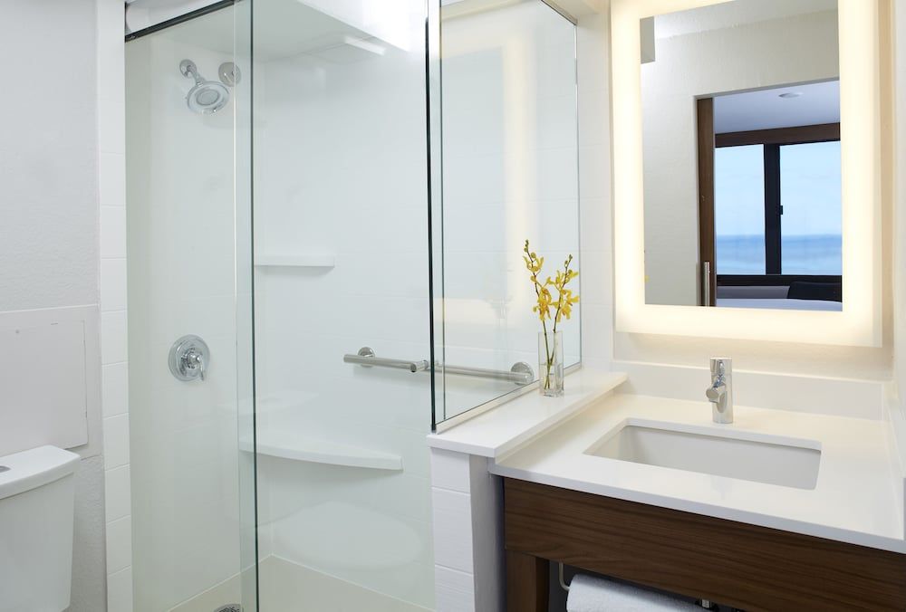 Standard Room, 2 Double Beds, Hearing Accessible, Partial Ocean View