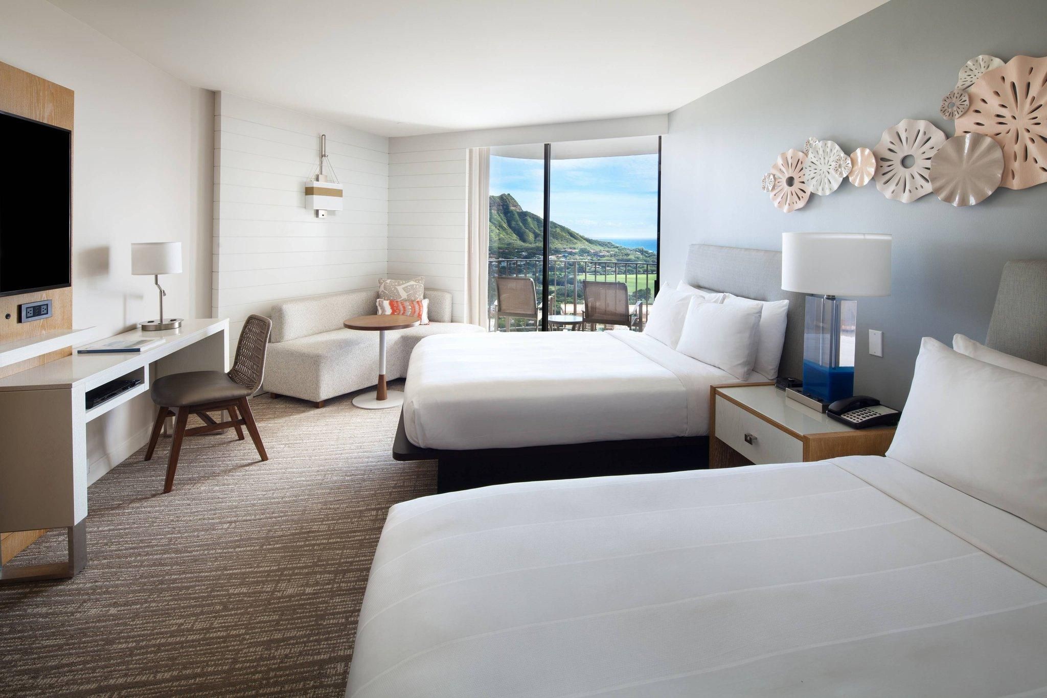 Diamondhead Ocean(1 King), Guest Room, 1 King, Sofa Bed, Diamond Head View, Ocean View, Balcony