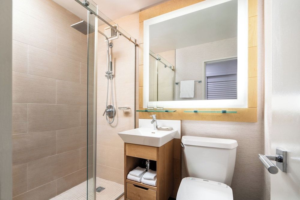 Room, Non Smoking, City View (Diamond Tower, No Balcony)
