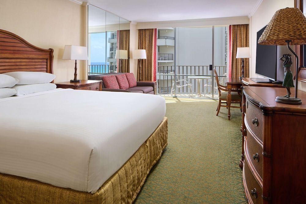 Club Room, 1 King Bed, Ocean View