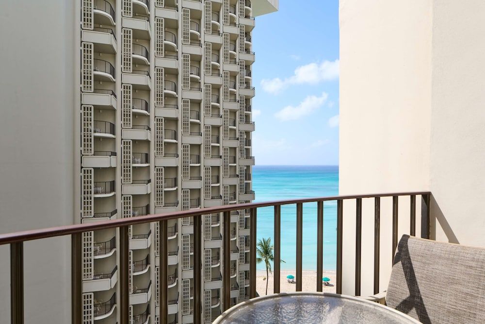 Room, 2 Double Beds, Mobility Accessible, Partial Ocean View