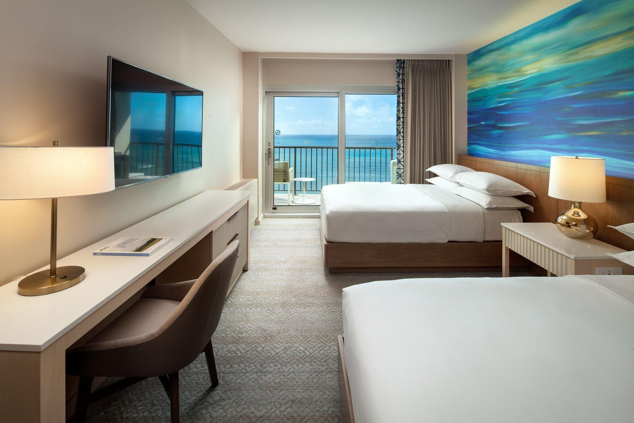 Oceanfront Floors 4-9, Guest room, 2 Double, Oceanfront