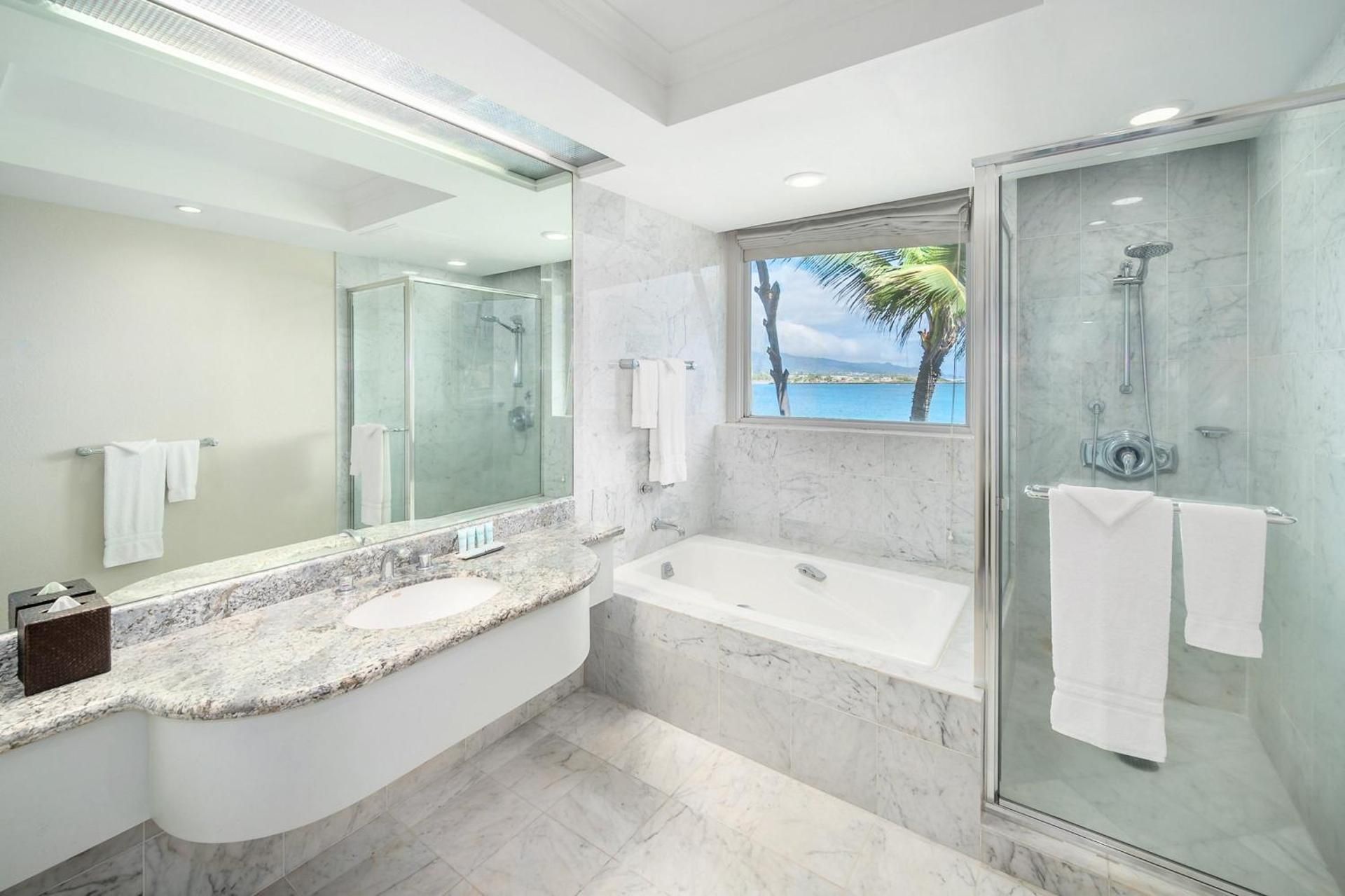 2 Double Beds Oceanfront