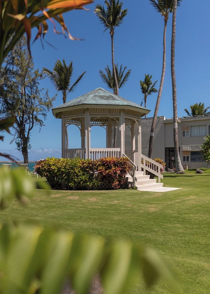 undefined Maui Beach Hotel 3