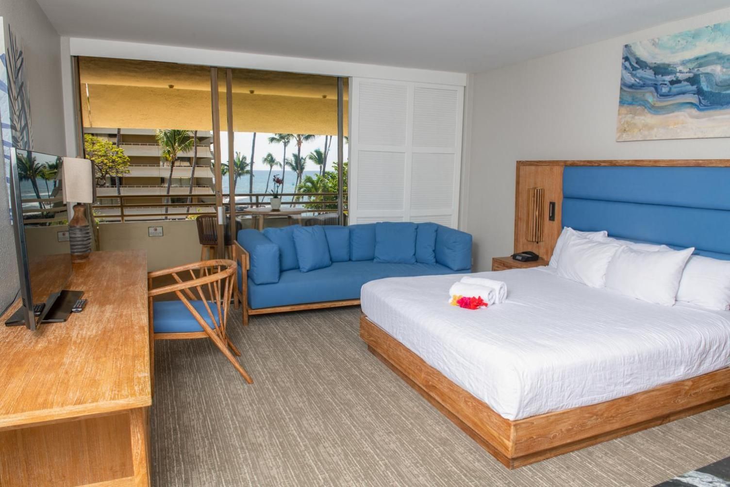 Partial Ocean View Room, 1 King